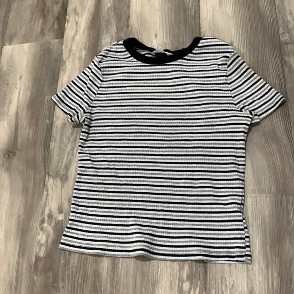 HOT TOPIC SHIRT GREY/BLACK/WHITE